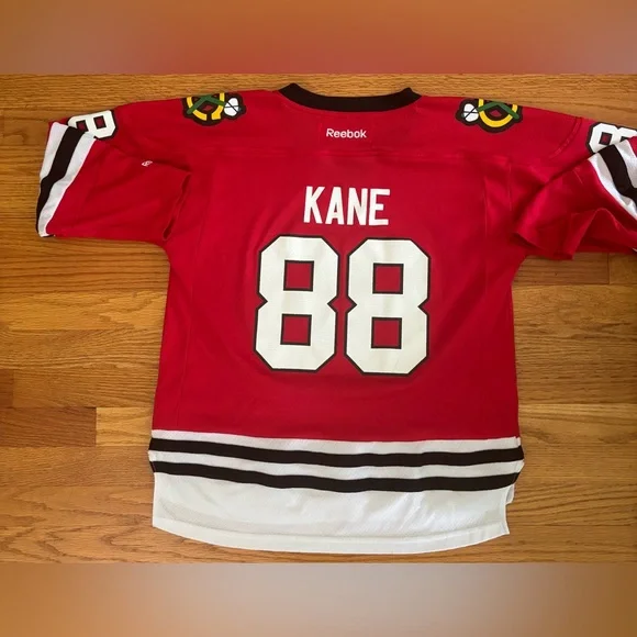 CHICAGO BLACKHAWKS Reebok Hockey Jersey Youth L/XL #88 Patrick Kane NHL Sports - Picture 5 of 7